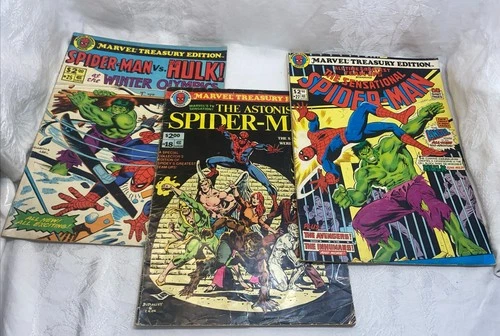 Lot MARVEL TREASURY Ed 1980 Vol 1 No 25 & 27 HULK  Spider-man Vol 1 No 18, 1978