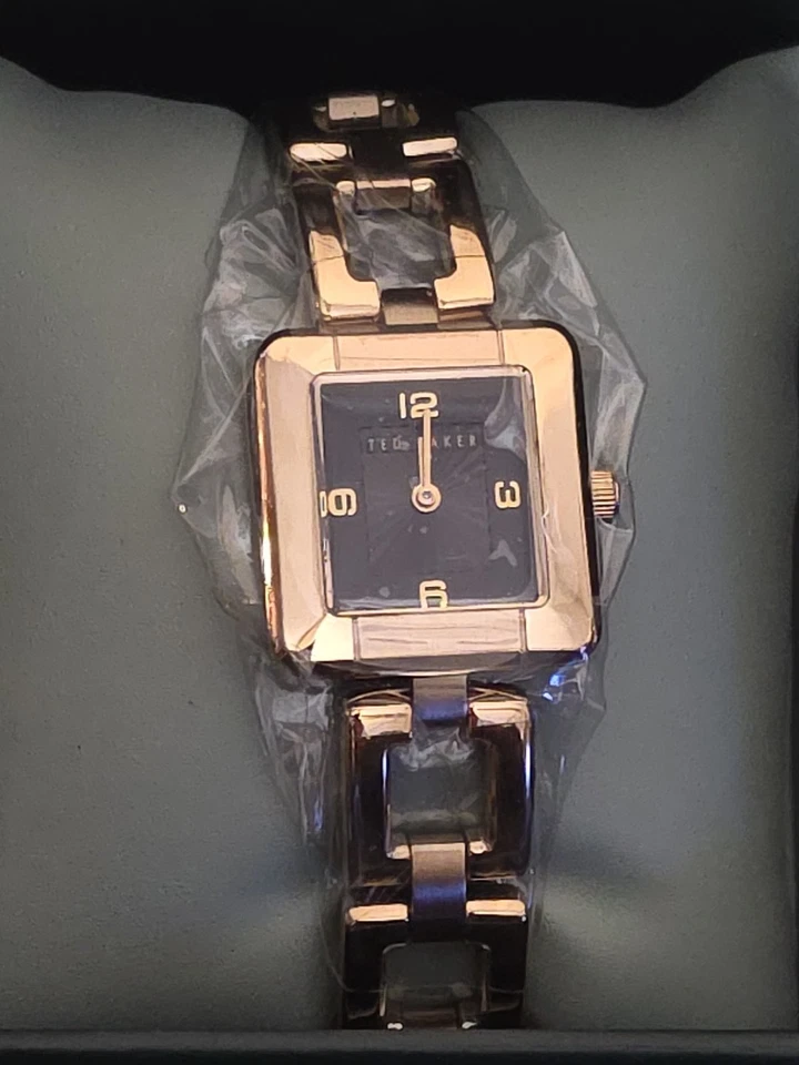 Ted Baker Mayse Reloj Pulsera Damas Acero Inoxidable Oro Amarillo Foto 3 de 4