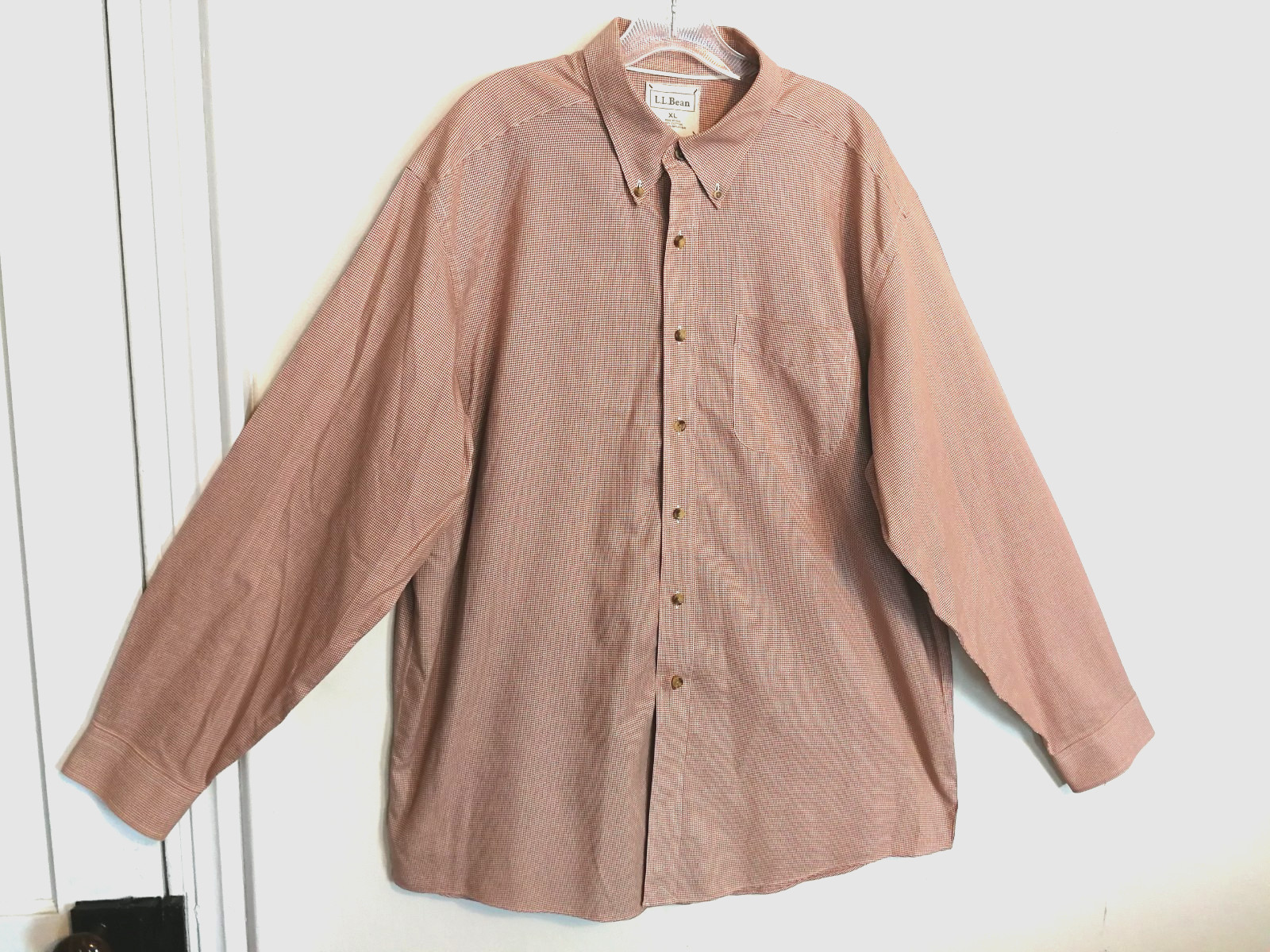 LL Bean Mens Shirt XL Burgundy White Houndstooth Pockets Button Up Career Office