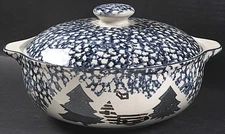 Tienshan Cabin In The Snow 3 Quart Round Casserole Dish 2049641