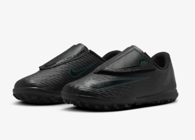 nike laceless astro boots