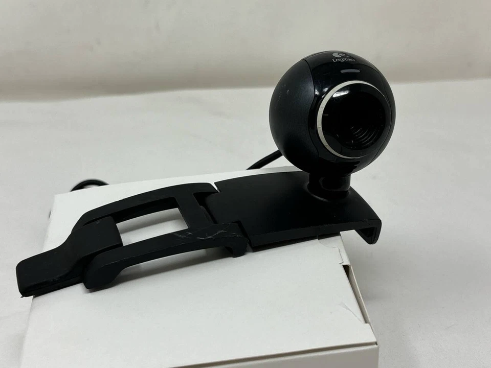 Logitech Quick Cam Im Plus Camera Webcam with Microphone 720P for PC Laptop USB - Image 4 of 4