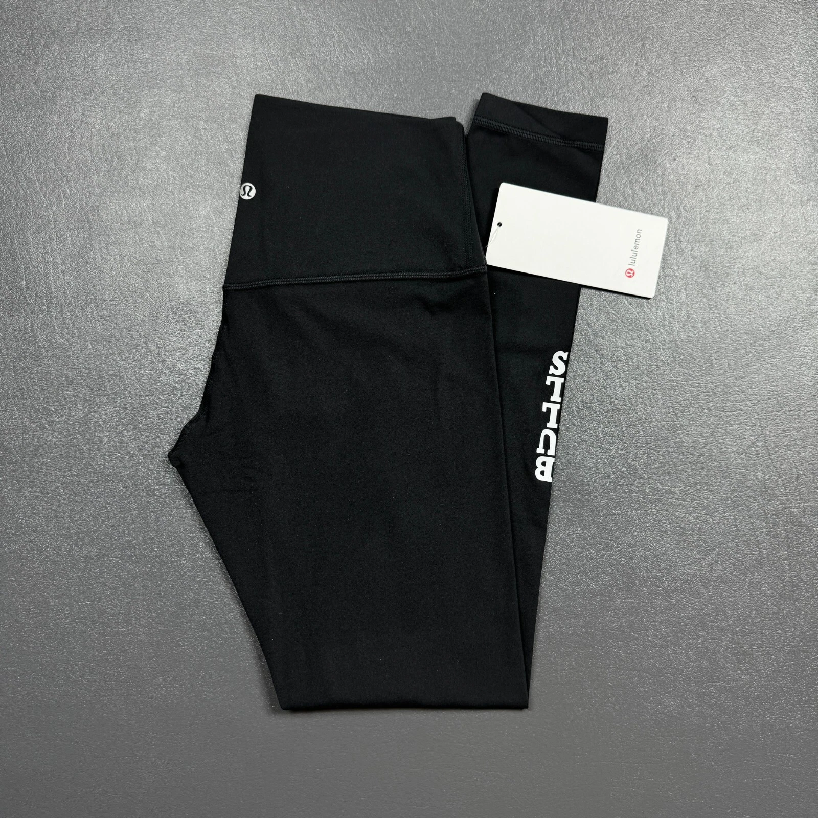 100% Authentic Lululemon Bulls Align HR Yoga Pants Legging 28" Womens Size 8 - product detail image 2