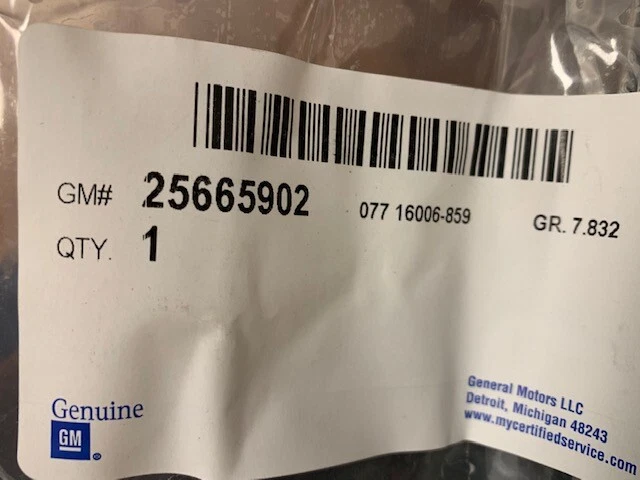 SE ADAPTA A CADILLAC DEVILLE 1997-1999 MOLDURA ASM RR BPR FASCIA 25665902 - NUEVO OEM Foto 4 de 4