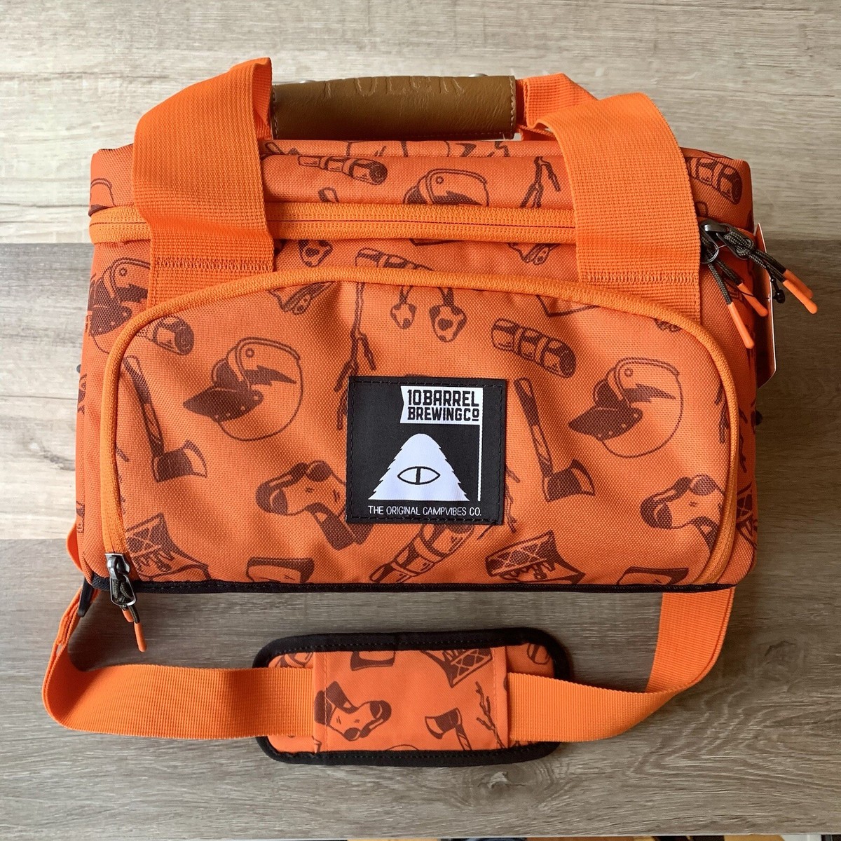 NWT Poler Stuff 10 Barrel x Poler Camera Cooler Bag | eBay display picture 1