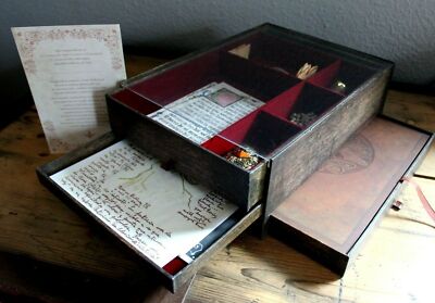 Guillermo del Toro Cabinet of Curiosities Limited Edition handsigniert 780/1000