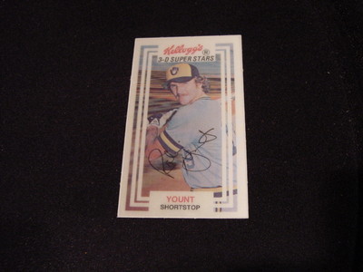 SUPER NICE Robin Yount 1983 Kelloggs Card, Milwaukee Brewers, LOOK!!