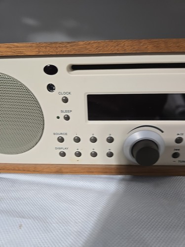 Sistema de música digital AM/FM/CD HI-Fi vintage Tivoli nogal/blanco *probado* - Imagen 18 de 24