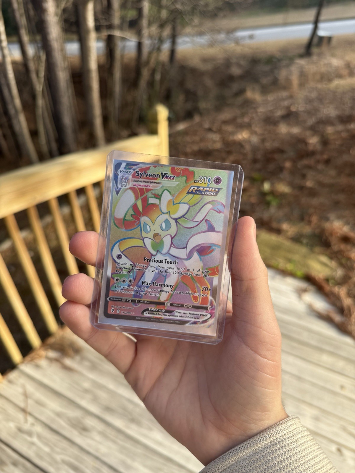 Sylveon VMAX (Secret) 211/203 SWSH07: Evolving Skies Holo NM