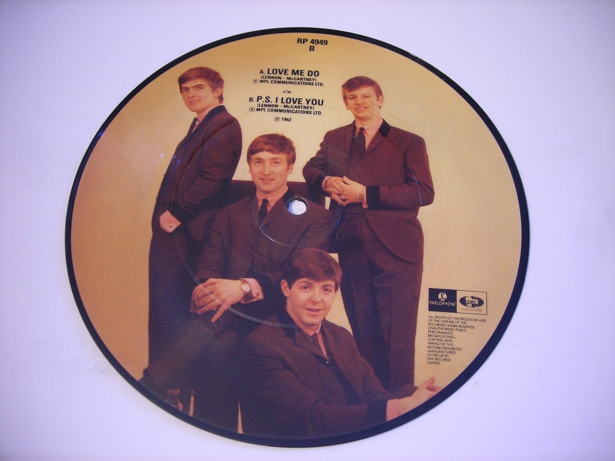PICTURE DISC The Beatles Love Me Do / P.S. I Love You 1982 Import