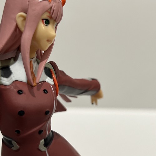 Darling in the Franxx Zero Two Action Figure PVC Model Anime Pink Hair - Picture 3 of 13