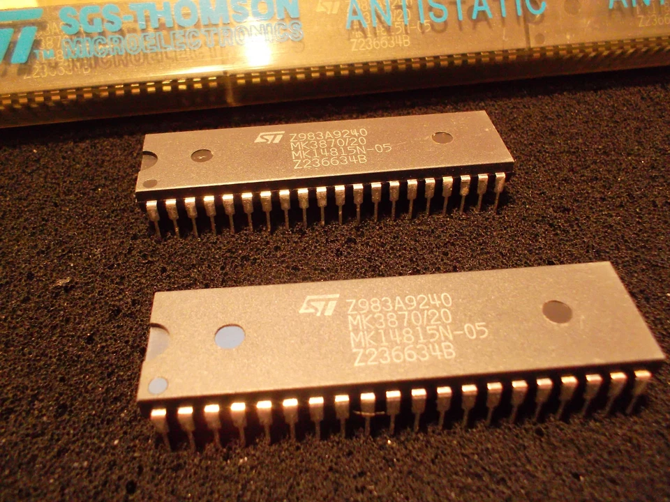 1 piece MK3870/20 MICROCONTROLLER | 4 MHz | 64 BYTE RAM | 32-Pins I/O | DIP40 - Image 3 of 4