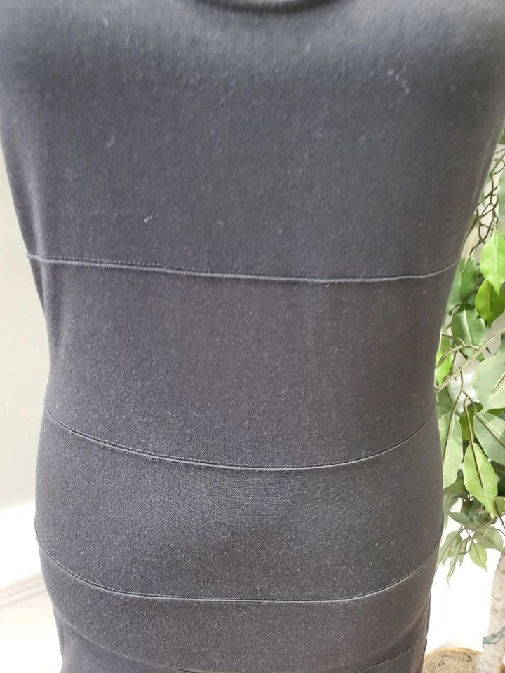 Trouve женщин черный полиэстер декольте без рукавов колена платье размер M - Изображение 3 из 4