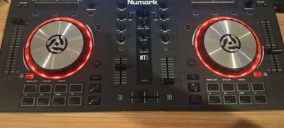 Numark Mixtrack 3 Double Deck All-in-One Controller for Virtual DJ - Read Desc