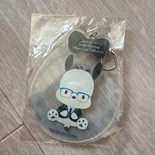 Porta llaves acrílico Yuri on Ice x Sanrio Pochacco, TGC Collab,