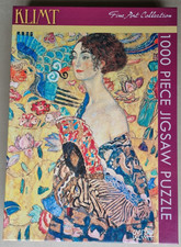 Rompecabezas Gustav Klimt: Dama con abanico 1000 piezas de The Gifted Stationery Co