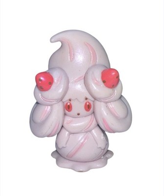Ruby Cream AlCREMIE Pokemon Figure Shiny Pink Jazewares Rare 1.70 