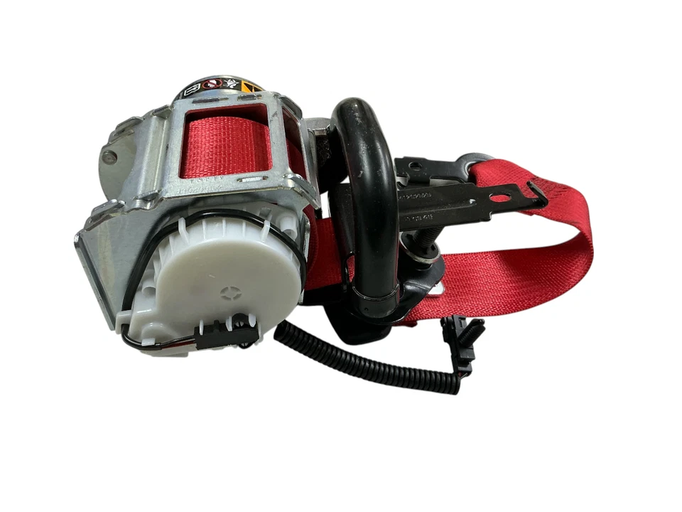 Chevy Camaro SS 2016 17 18 19 20 21 22 23 2024 cinturón de seguridad delantero derecho rojo Foto 3 de 4