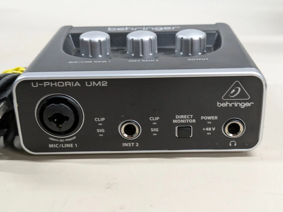 Behringer U-PHORIA UM2 Single Channel Audio Interface Black With Cord - Image 2 of 4