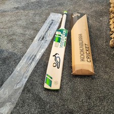 Image of Kookaburra Kahuna 2.1 (Jos Butler) English Willow Grade 1 Cricket Bat. Mens SH