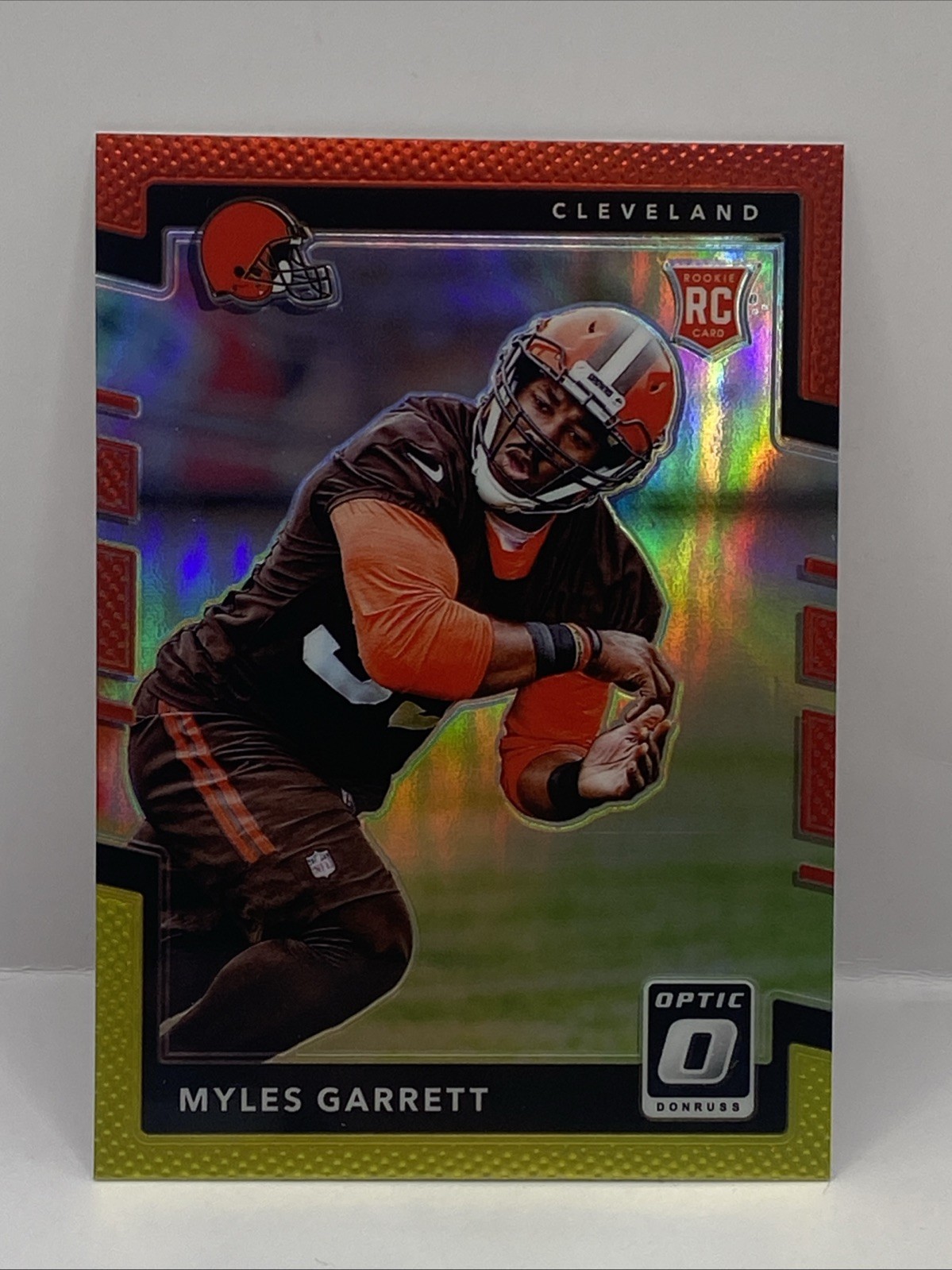 2017 Donruss Optic Rookies Red and Yellow Prizm Myles Garrett #106 Rookie RC