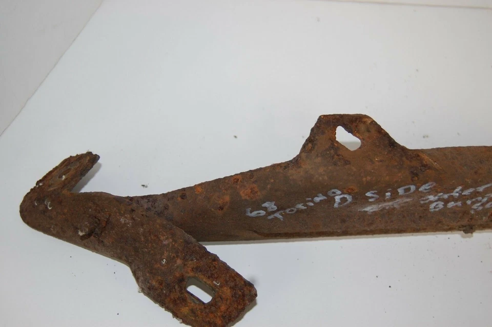 1968 68 1969 69 Ford Torino Cobra Ranchero parachoques delantero juego lado izquierdo Foto 3 de 4