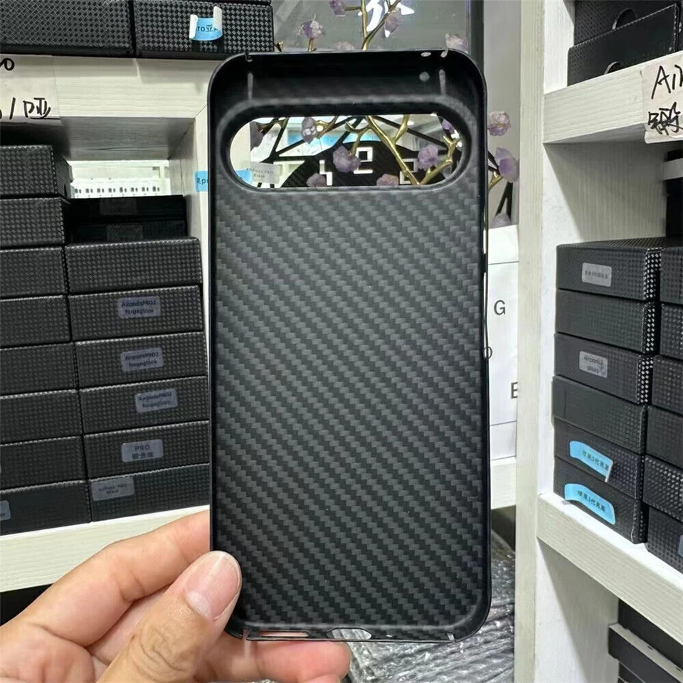 Black Carbon Fiber Case For Google Pixel 9 pro XL/9 pro Aramid Anti-fall Case - Image 3 of 4