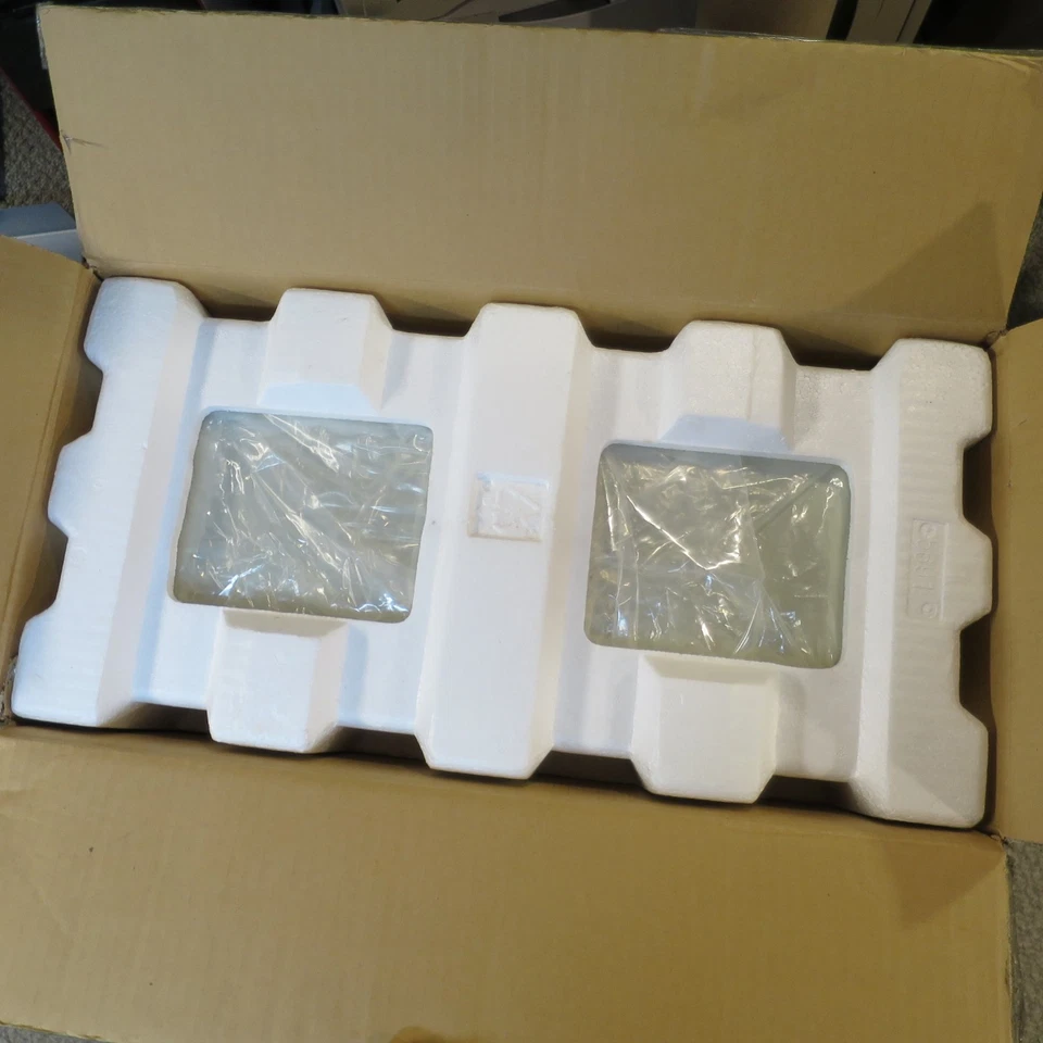 NOS Big AOpen Beige Vintage Retro Sleeper AT BG08 Steel Tower Case w/ 250W PSU - Image 2 of 4