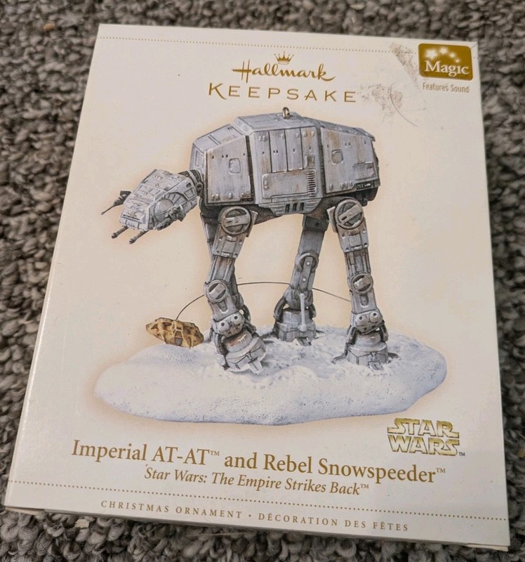 Hallmark Keepsake Ornament Star Wars Imperial AT-AT & Rebel Snowspeeder 2006