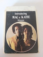  CASSETTA  STEREO 8 HIT ARTISTI VARI D'EPOCA FUNZIONANTE .