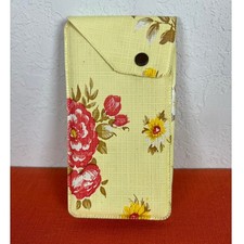 Vtg Softcase Pale Yellow Red Flowers Plastic eyeglass case- cottage- 7x3" Essco