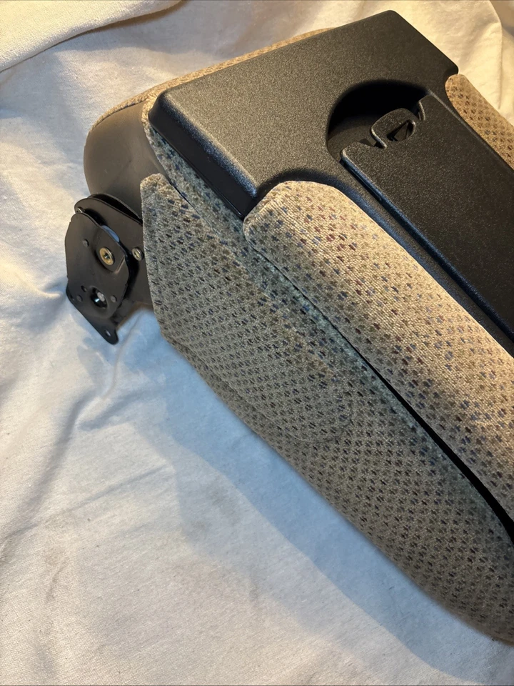 Chevy GMC Silverado Avalanche 1999-2007 consola central reposabrazos asiento de salto tela Foto 4 de 4