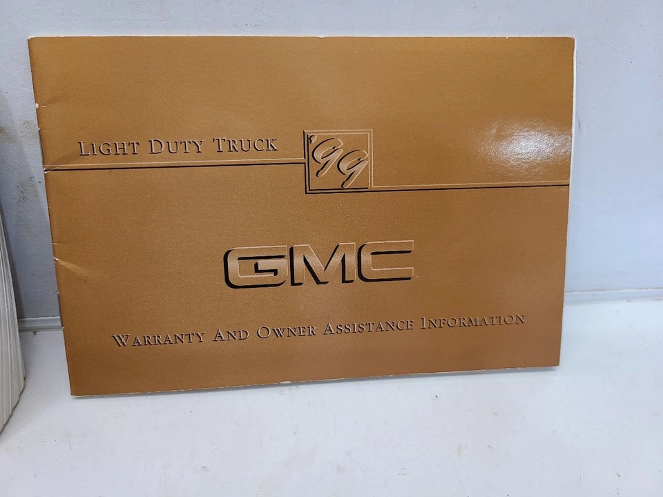 GMC Suburban 1500 1999 (5,7 L/AT) manual del propietario Foto 3 de 4