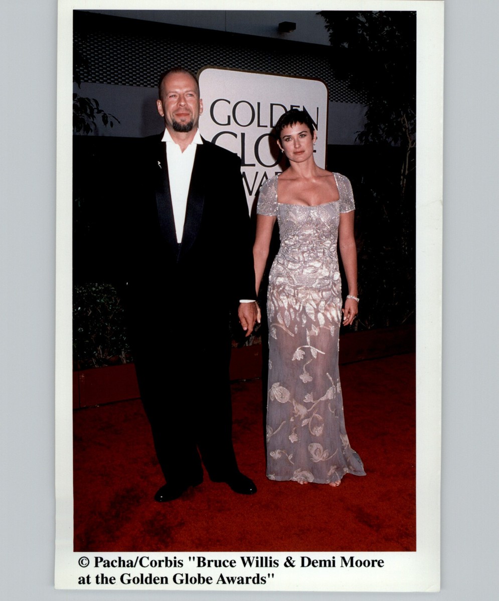 Bruce Willis & Demi Moore Press Photo Golden Globes LA Red carpet 1990s |  eBay