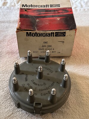 Distributor Cap & Rotor Kit For Ford 5.0L/5.8L V8 - Fits F150, F250, F350, Bronco, Mustang (Part #8233)