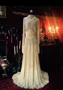 medieval style wedding dresses