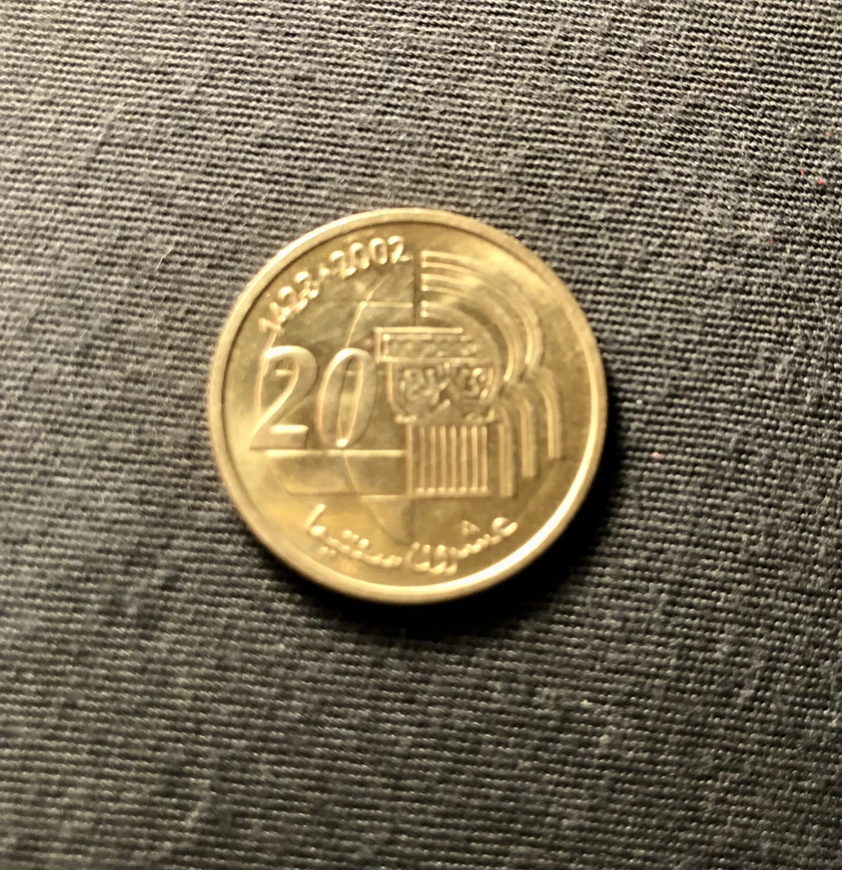 Morocco 20 Santimat  2002 COIN IN GOOD CONDITION ALUMINUM/BRASS COLOR - Image 2 of 2