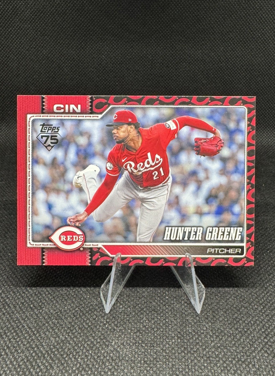 2026 Topps #382 Hunter Greene Team Color Border Cincinnati Reds 