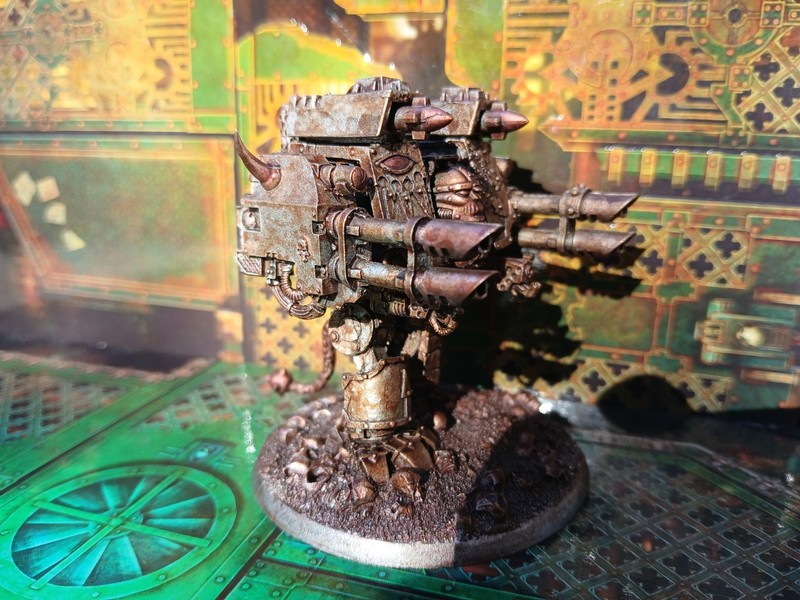 A pro painted Realm of Chaos Chaos Dreadnought Rogue Trader - Warhammer 40K