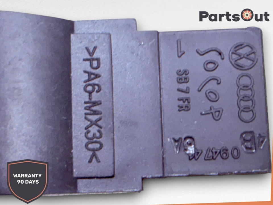 05-18 Audi A6 Quattro painel dianteiro esquerdo da porta luz de cortesia lâmpada 8D0-947-41 fabricante de equipamento original - Imagem 3 de 3