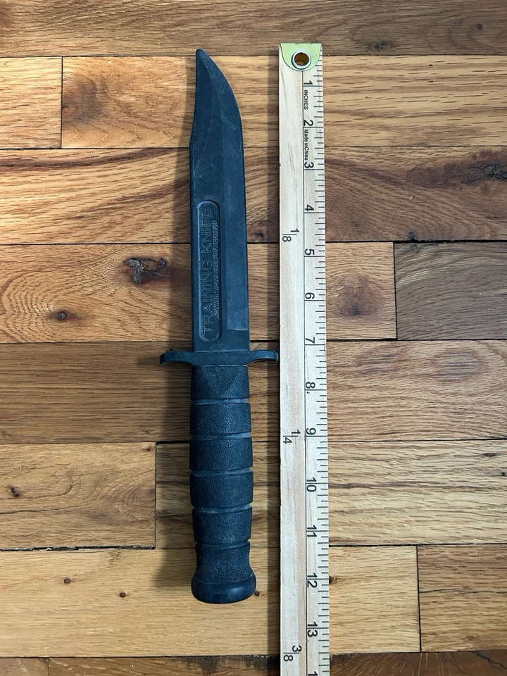 Cuchillo de entrenamiento de goma Cold Steel Foto 4 de 4