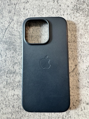 Apple iPhone 14 Pro Leather Case | Black