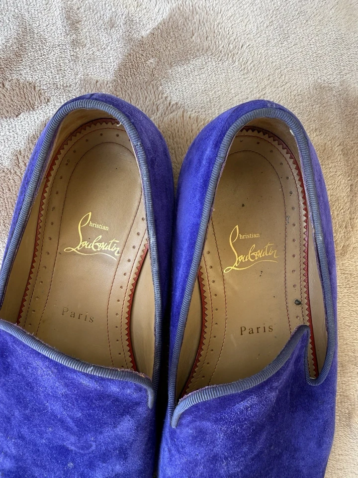 Mocasines Christian Louboutin púas púrpuras Foto 4 de 4