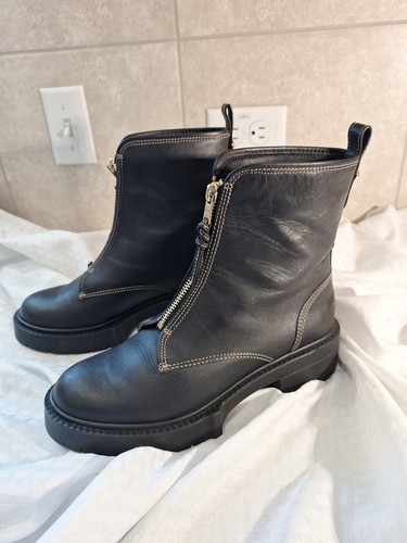 COACH LIZA BLACK LEATHER ZIP FRONT Ankle Boot Block Heel Woman's 8.5 - Picture 18 of 24