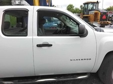 Used Front Right Door Assembly Front Fits 2013 Chevrolet Silverado 1500 Pickup