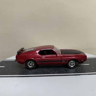 Johnny Lightning Classic Gold Collection 1973 Ford Mustang Mach 1 Red/Black 1:64