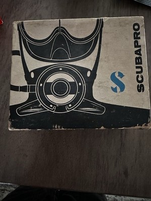 Vintage ScubaPro Diving MASK - Tempered Glass Goggles USA - RARE w/ Box 7017