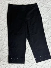 Counterparts Size 12 Capri Pull On Black With Pearl Bottom Accents