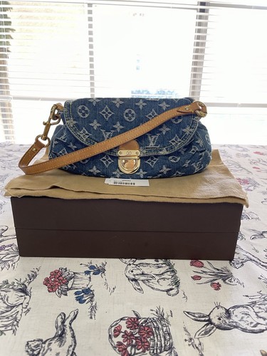 AUTHENTIC Louis Vuitton Monogram Denim 