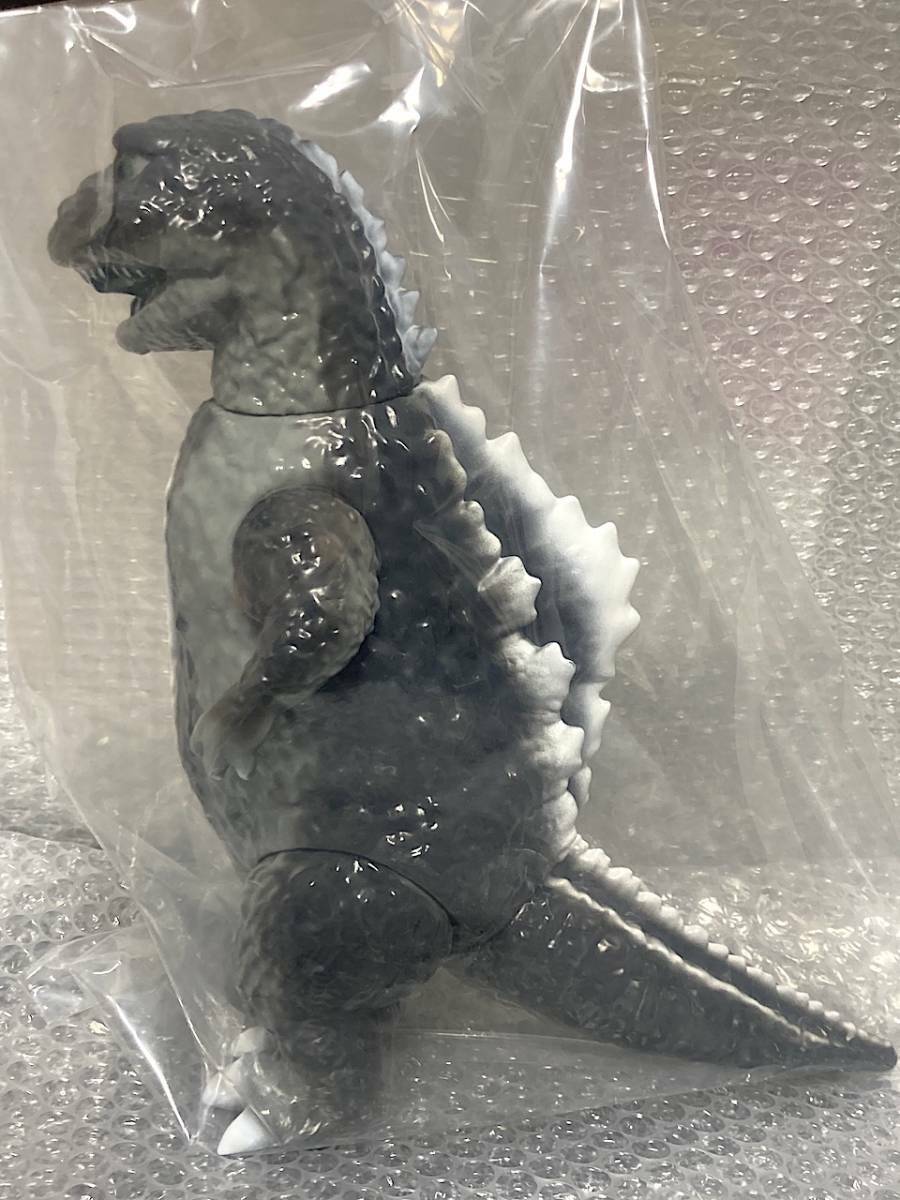ゴジラフィギュア　ヴィンテージ Amazon.co.jp: Super7 TOHO ULTIMATES! - 将軍ゴジラ